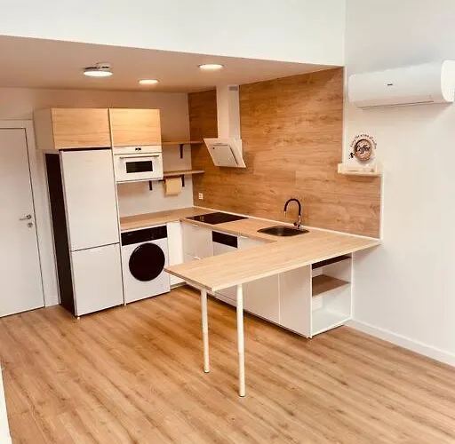 Loft 007 Con Jardin, Piscina, Garaje Y Netflix
