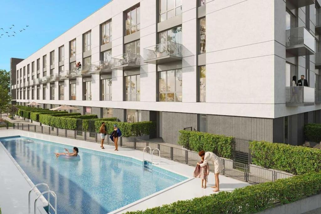 Apartment Loft 007 Con Jardin, Piscina, Garaje Y Netflix