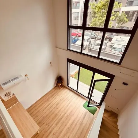 Loft 007 Con Jardin, Piscina, Garaje Y Netflix Appartement San Sebastián de los Reyes Buitenkant foto