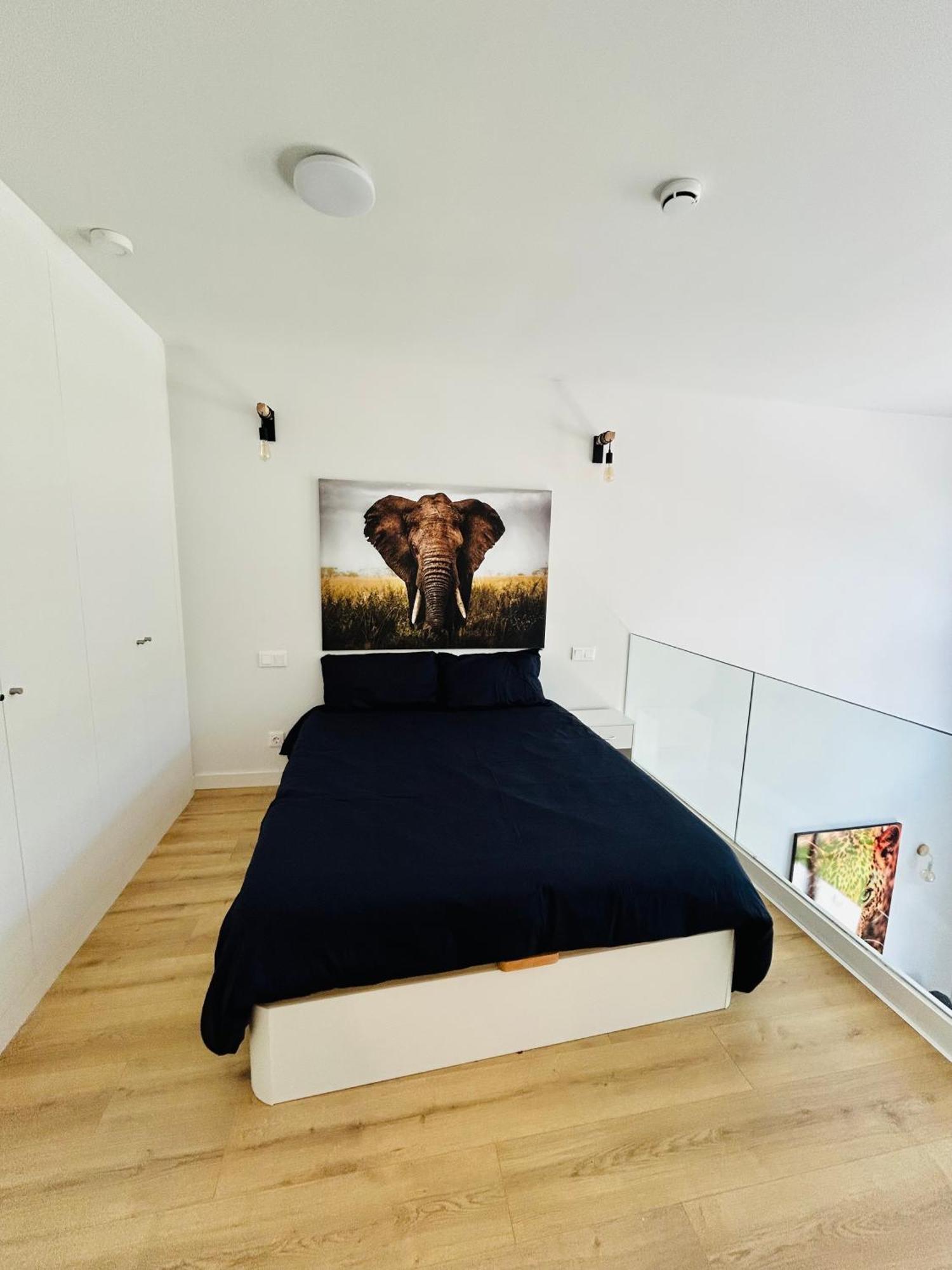 Loft 007 Con Jardin, Piscina, Garaje Y Netflix San Sebastián de los Reyes